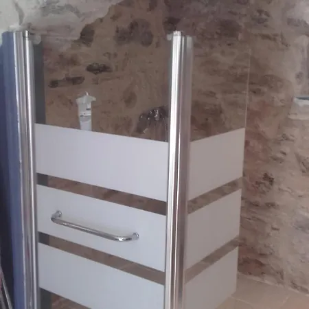 Le Roc De L'aigle Cabrespine