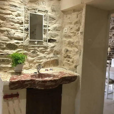 Le Roc De L'aigle 度假居 *